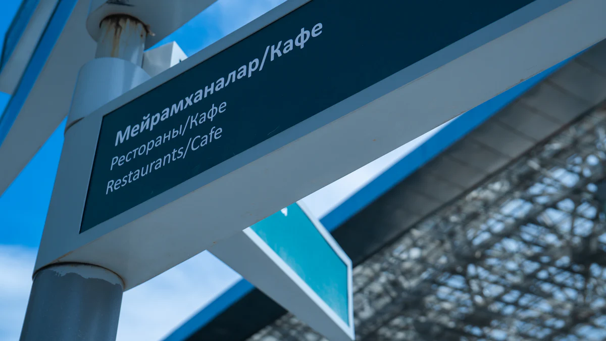 Как привлечь внимание к вашему бизнесу с помощью заднего оконного знака