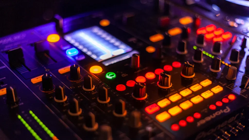 4 Karaoke Mixers with HDMI Connectivity for Ultimate Versatility