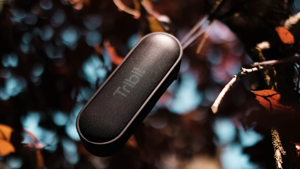 5 Best Bluetooth Microphones with Built-in Speakers for Portable Karaoke and Music Enjoyment