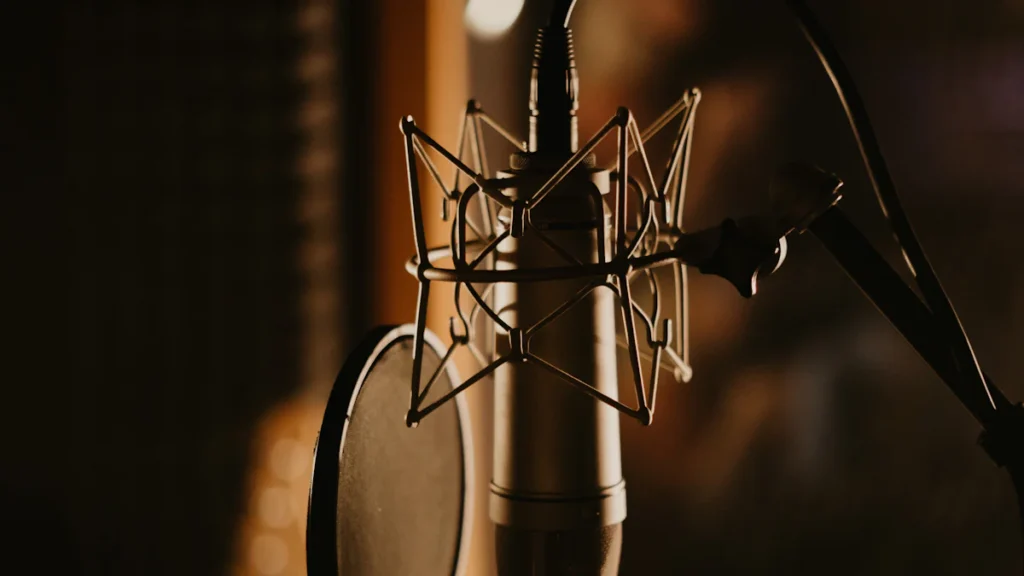 Explore the Best Headset Microphones at Guitar Center