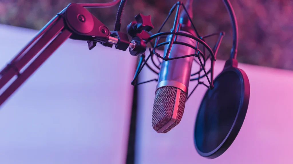8 Best Microphones for Streaming in 2024