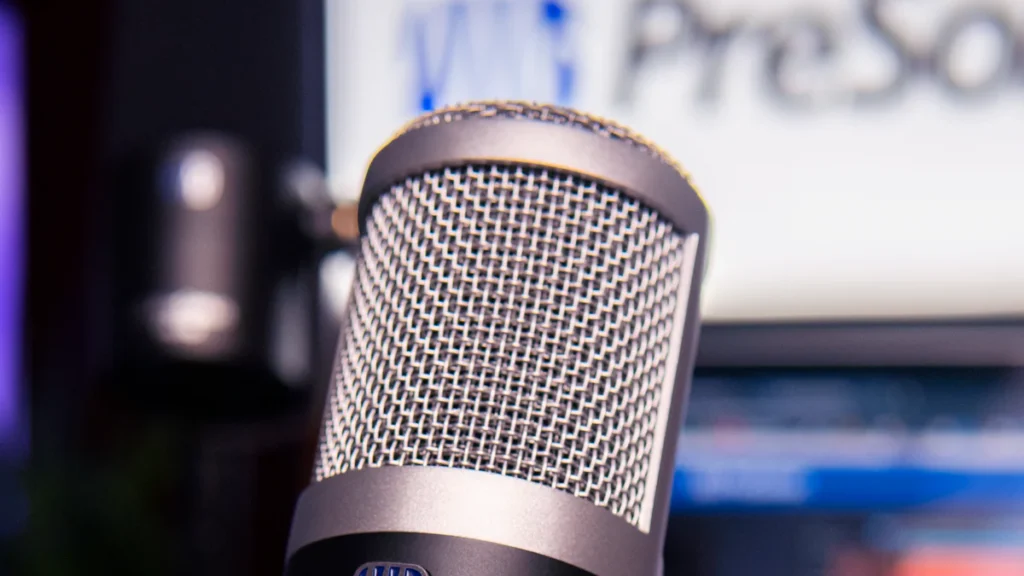 The Importance of a Large Dynamic Range in Wireless Handheld Microphones