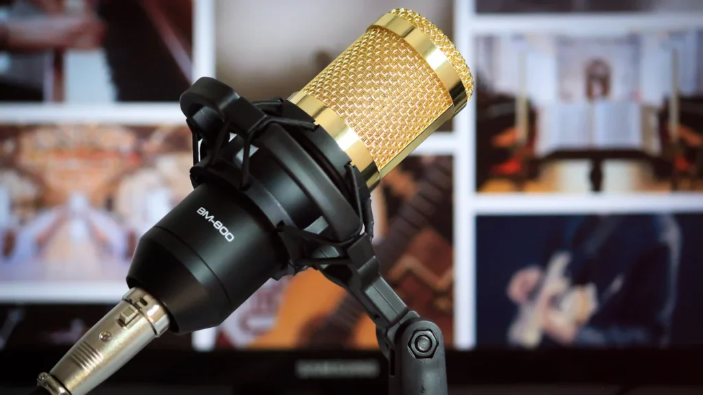 3 Best Wireless Recording Microphones for iPhone Video Production