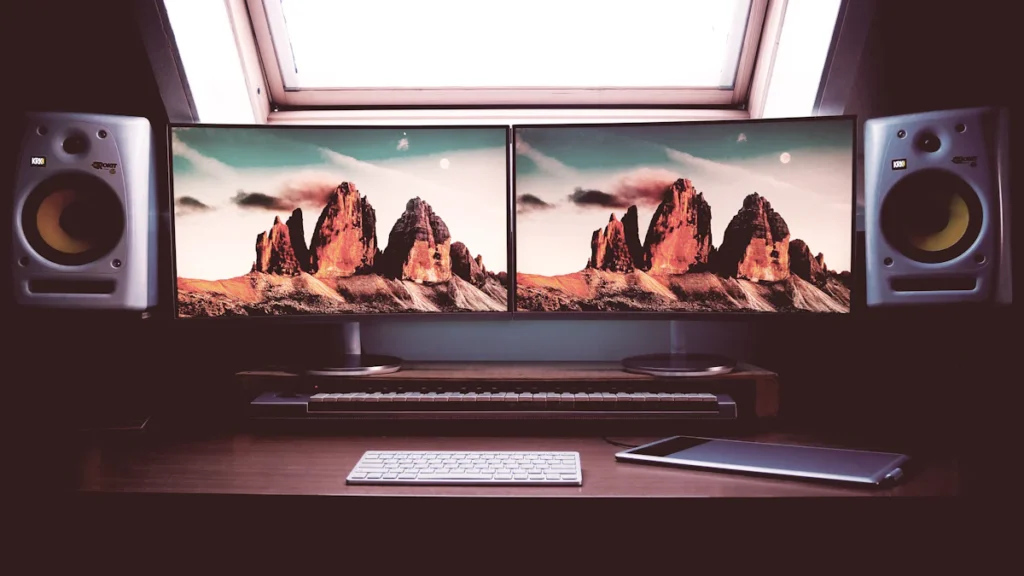 Maximize Productivity with an Extended Laptop Monitor