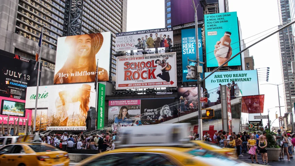 The Impact of Mobile Media Taxi Advertising in Urban Environments