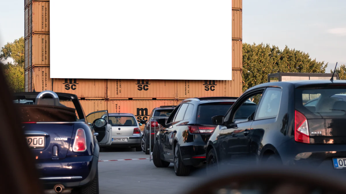 4 преимущества аренды мобильных светодиодных грузовиков для рекламы