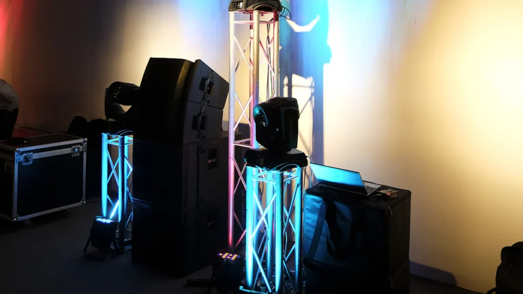 4 Best Karaoke Machines with Wireless Microphone and Screen