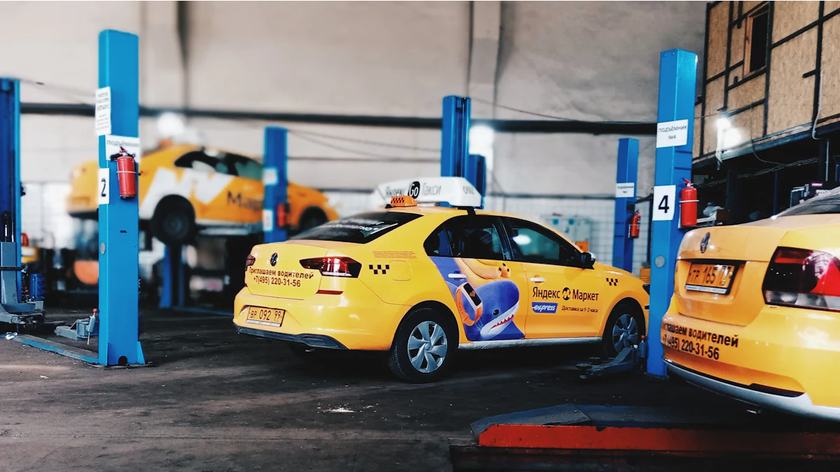 Как разместить рекламные машины в автомобилях Yandex Go: Полное руководство