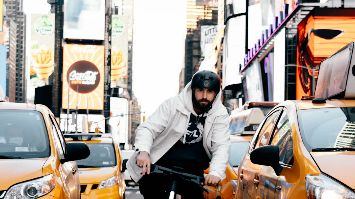 5 Ways Car Rooftop Advertising Impacts Ridesharing Services Like Uber and Lyft