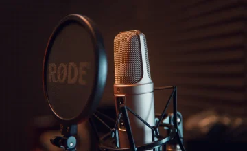 The Ultimate Guide to Handheld Wireless Microphones for Different Voices
