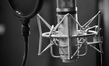 Exploring the Versatility of Lavalier Microphones for Different Recording and Performance Needs
